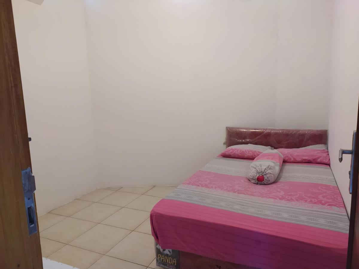 Villa Beverly Lembang Esterno foto