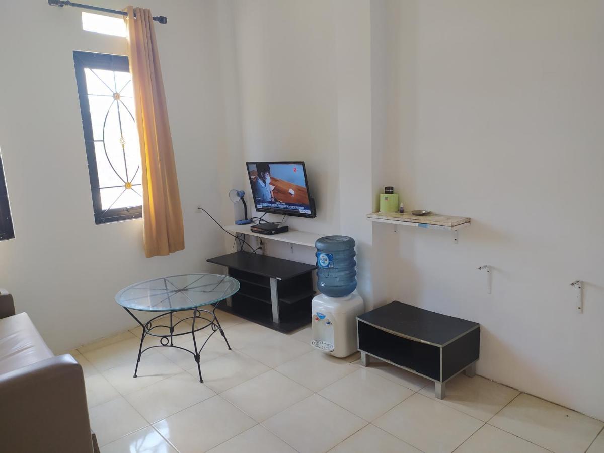 Villa Beverly Lembang Esterno foto